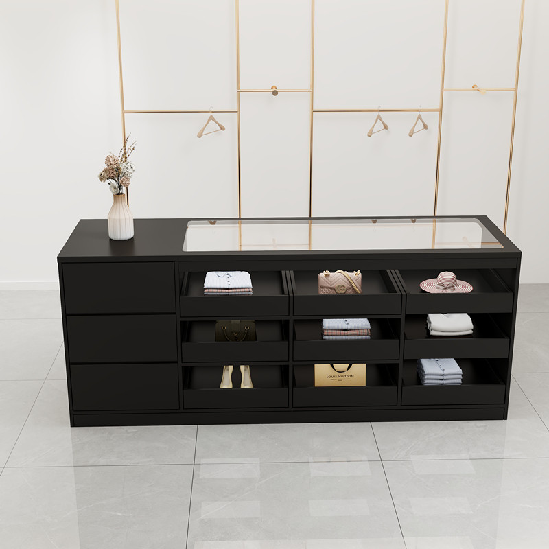 Negozio di Abbigliamento Moder - Storage recensione e prezzo